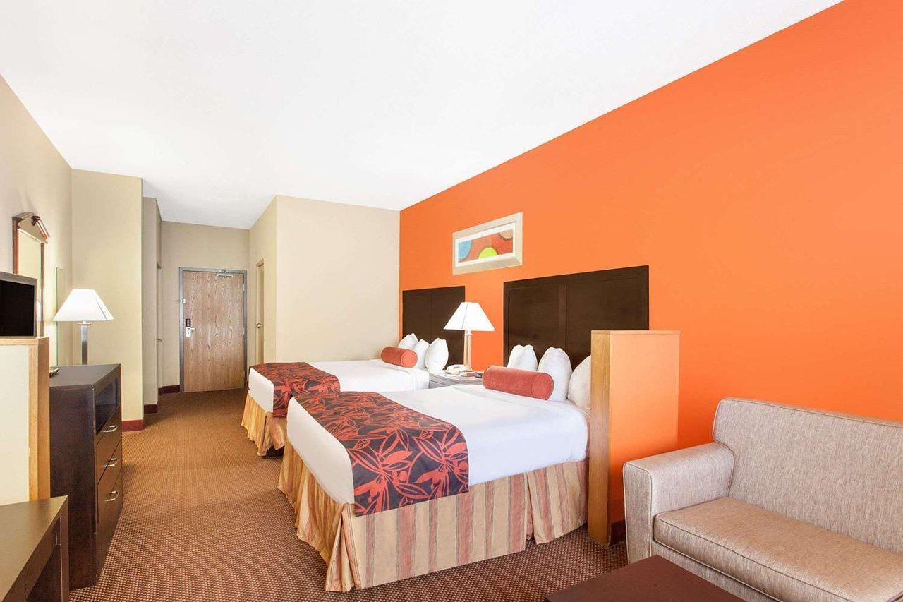 Hotel Clarion Pointe Franklin Exterior foto
