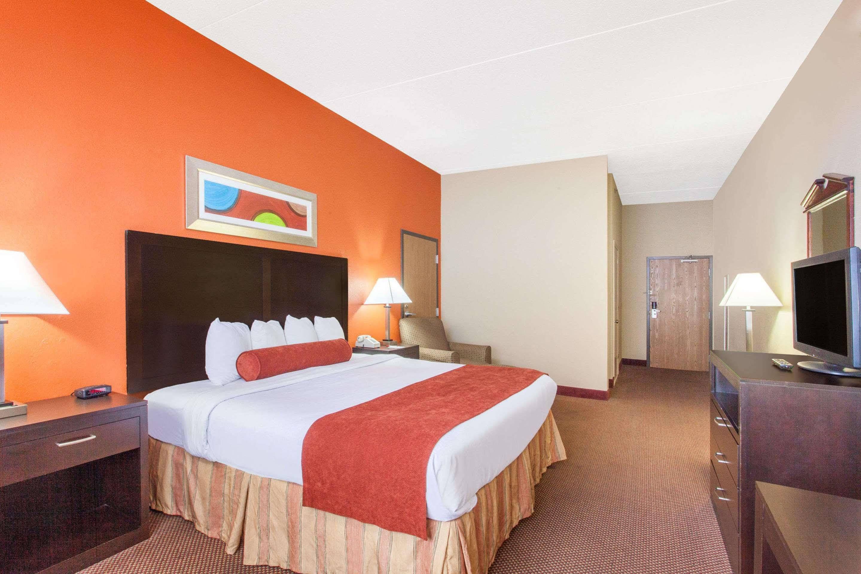 Hotel Clarion Pointe Franklin Exterior foto