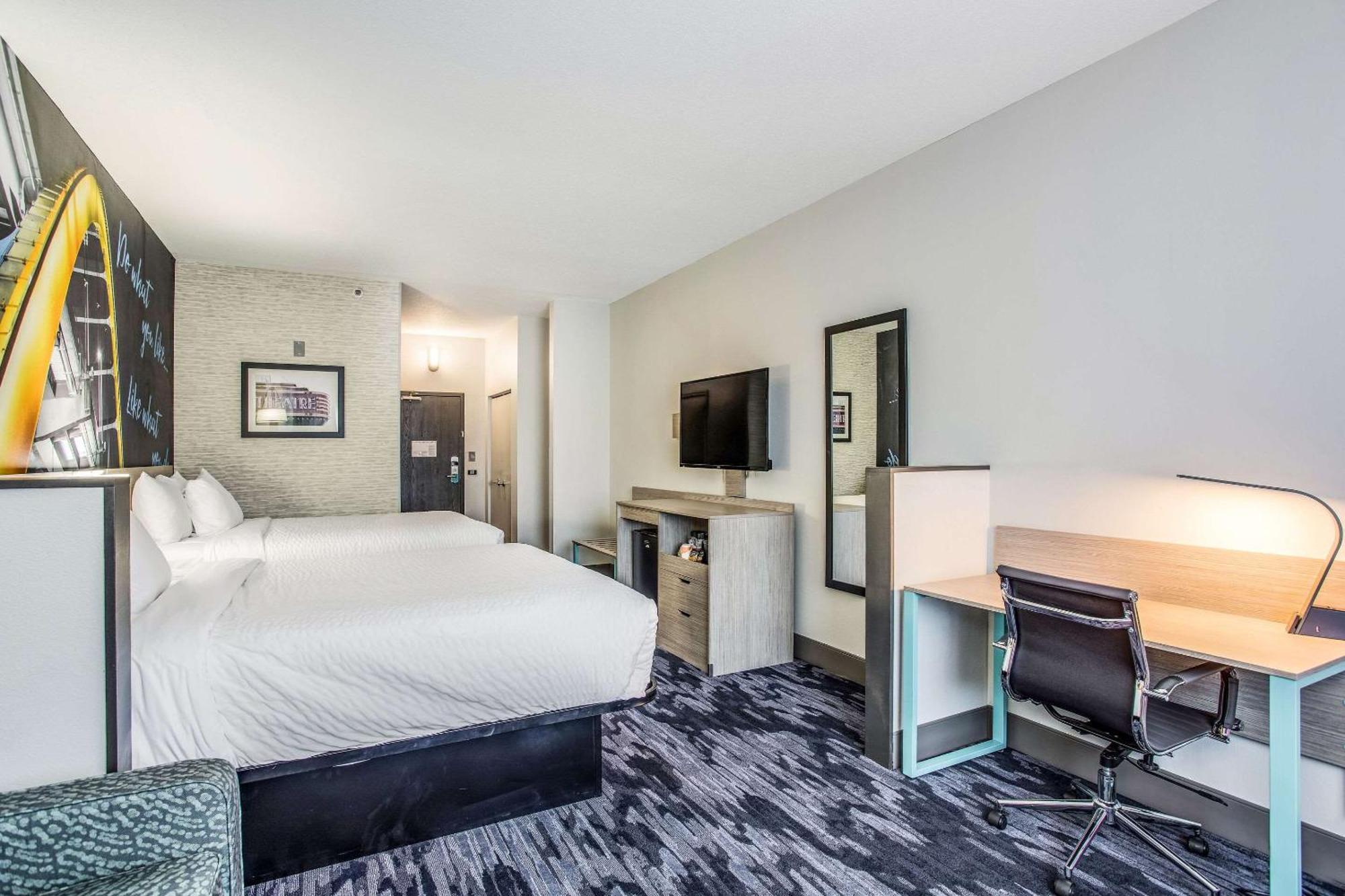 Hotel Clarion Pointe Franklin Exterior foto